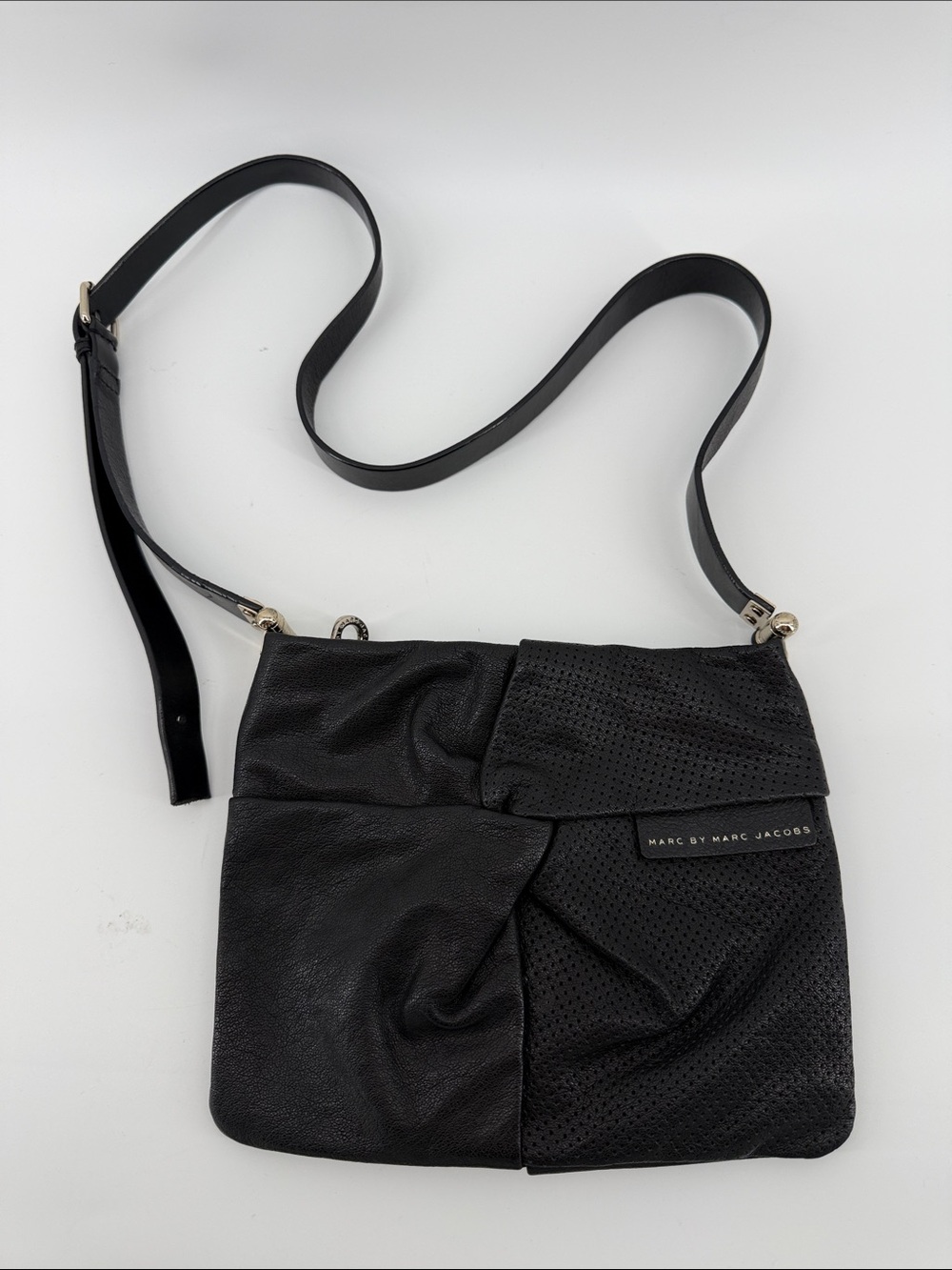 Marc by Marc Jacobs Crossbody Bag in Black A13